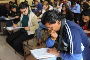 De manera indefinida suspende SEP evaluaciones a docentes
