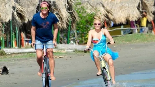Corte española absuelve a Shakira y a Vives de plagio