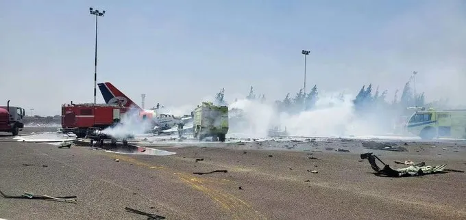 Ataque en aeropuerto internacional de Saná