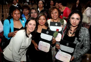 SEP reconoce el desempeño de docentes distinguidas