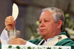 Llama Arzobispo a jóvenes que no ingresaron a BUAP considerar más opciones