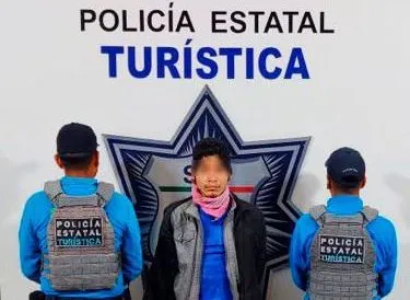 Detiene SSP a hombre por robo a farmacia en el Centro Histórico
