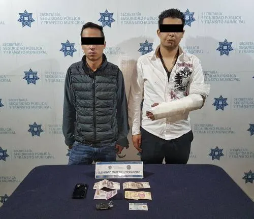 Arrestan a tres personas por cohecho y daños en propiedad ajena