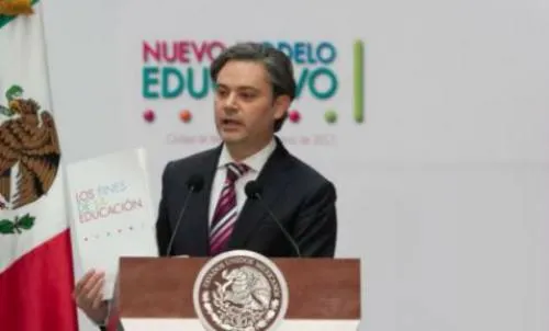 SEP difunde lineamientos para evaluación de personal en educación básica y media superior