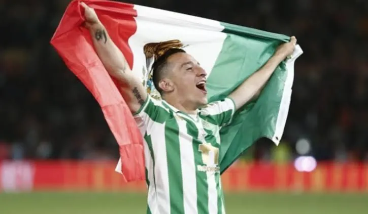 Andrés Guardado recibe homenaje del Betis “No es un adiós,  es un hasta pronto”