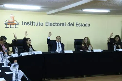 Aprueban fechas para que Enrique Cárdenas reinicie proceso de recolección de firmas