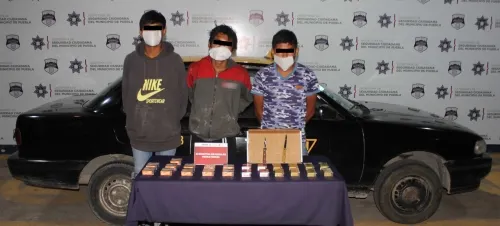 Detiene Policía Municipal a tres probables asaltantes de tiendas Oxxo
