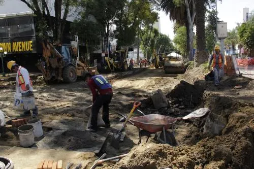 Restauranteros de la Juárez, con pérdidas del 40% en sus ventas por obras