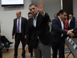 Ochoa Reza llama a México a unirse contra la corrupción