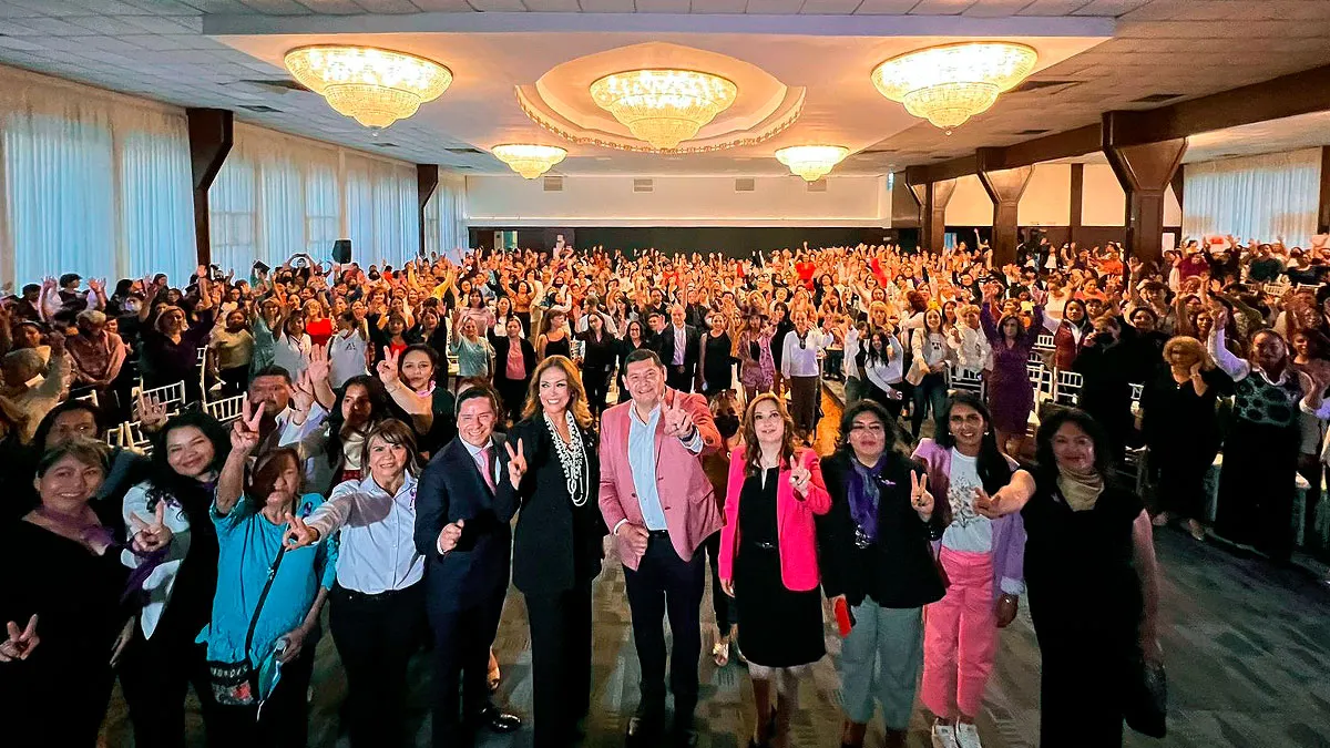 Alejandro Armenta Mujeres Unidas Por Amor A Puebla