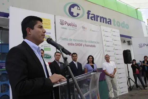 Signa ayuntamiento convenio de colaboración con Grupo Farmatodo