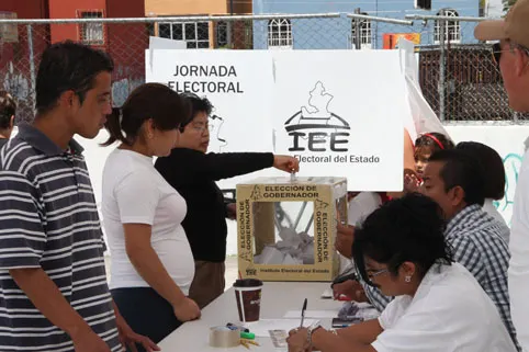Rescatan a funcionaria de casilla reportada como secuestrada