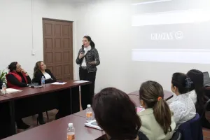 IPM fortalece su estrategia de atención a mujeres
