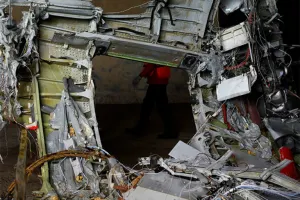 Avión de AirAsia ascendió a velocidad excesiva antes de desaparecer