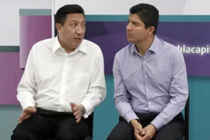 “Cuestión política”, respuesta de Amadeo Lara a voces que piden su renuncia