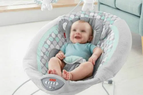Fisher-Price retira del mercado sillas tras muerte de 30 bebés