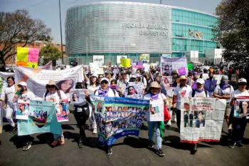 En el marco del 8M, familiares de personas desaparecidas en Puebla exigen justicia