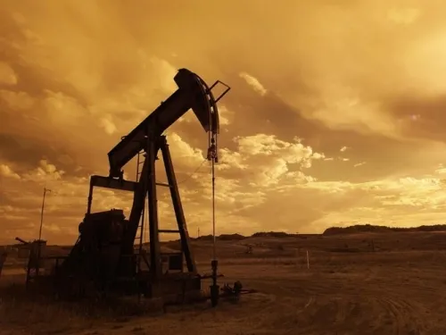 Colapsa el petróleo WTI…barril por debajo de 2 dólares