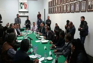 Priistas poblanos, en archivo muerto del CEN, Los Pinos y SEGOB