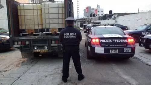 PF detuvo a sujeto que transportaba cerca de 5 mil litros de hidrocarburo de dudosa procedencia
