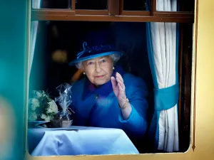 Primer ministro británico enaltece a Isabel II con motivo de reinado histórico