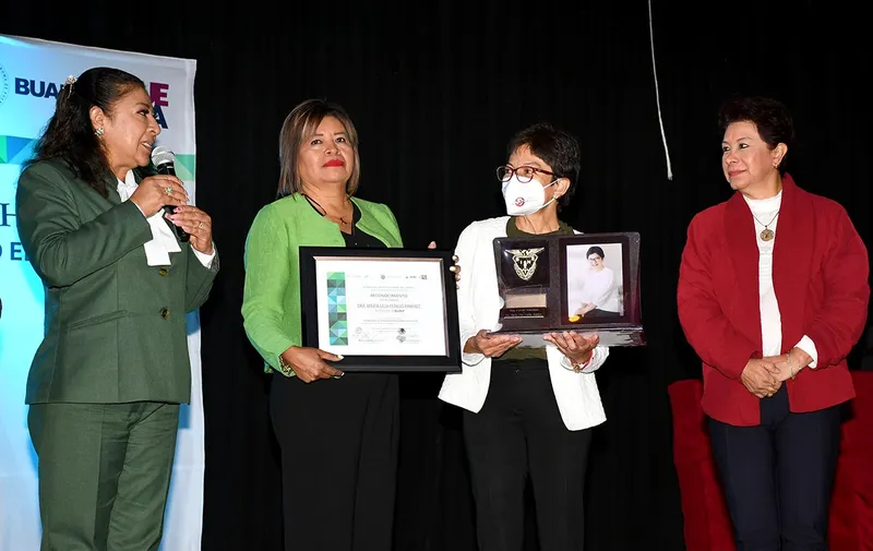 buap-lilia-cedillo-ramirez-conferencia-bine