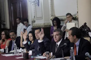 Por unanimidad, Cabildo avala presupuesto 2014 por 4,302 mdp