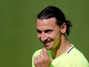 Ibrahimovic anuncia su destino: Manchester United