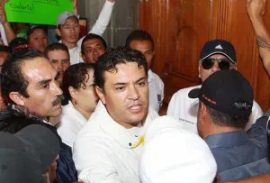Tendrán que pasar 6 años para que Pacheco sea líder gremial