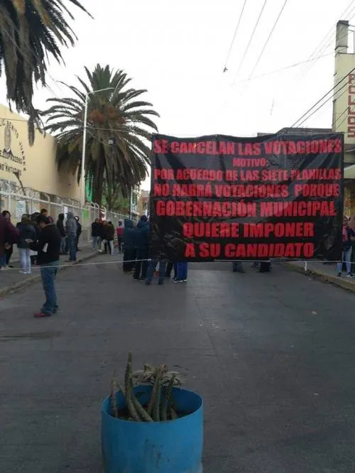 Integrantes de planillas tomarán presidencia en Xochimehuacán; en San Jerónimo, revierten triunfo