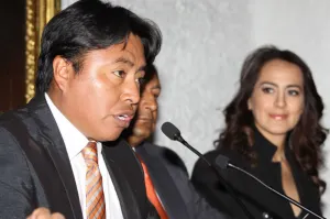 Sin riesgo que MC pierda registro al no participar en elección 2016