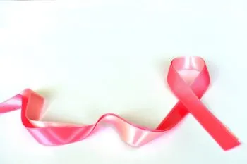 Autoexplórate: descubre las acciones para prevenir cáncer de mama