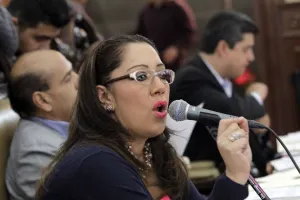 Montalvo cuestiona trabajo social de Morales Garduño