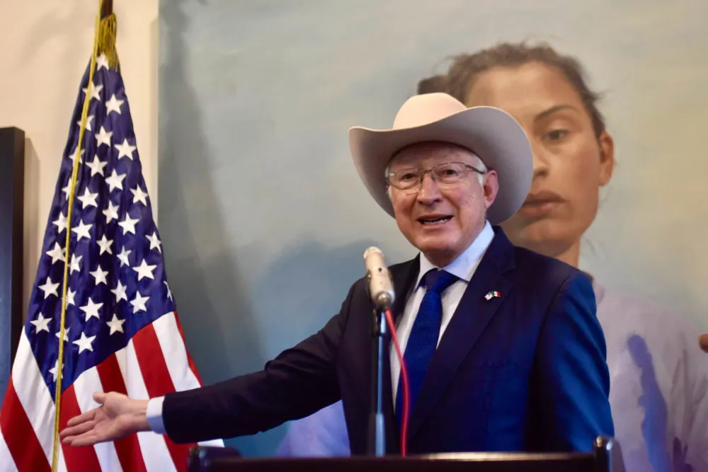 Sheinbaum desmiente a Ken Salazar: preocupación de AMLO era la injerencia de EU, no las declaraciones de “El Mayo"