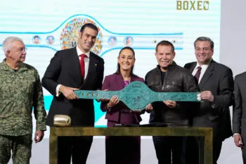 Gobierno de México anuncia clase nacional de boxeo el próximo 6 de abril en todas las plazas públicas del país