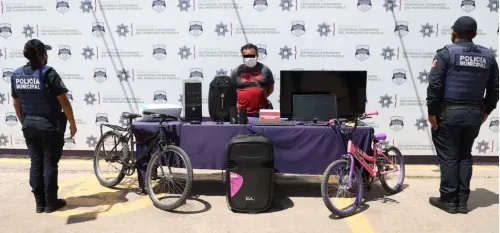 Detuvo policía municipal de Puebla a hombre por robo a casa habitación