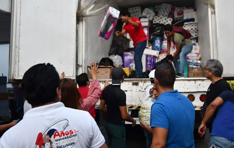 buap-apoyo-damnificados-guerrero