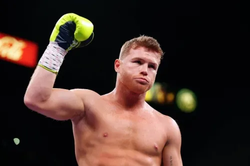 Canelo Álvarez se convierte en agente libre tras llegar a un acuerdo con Golden Boy Promotions