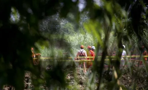 Pemex suspende a trabajadores señalados de robo de combustible