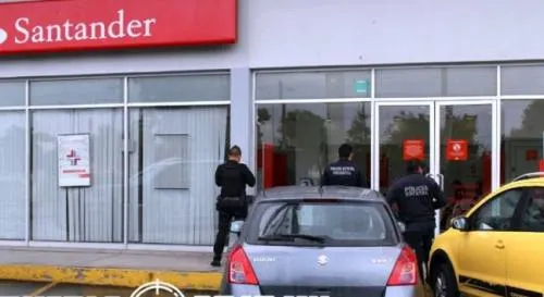 Asaltan banco Santander en la colonia San José Mayorazgo