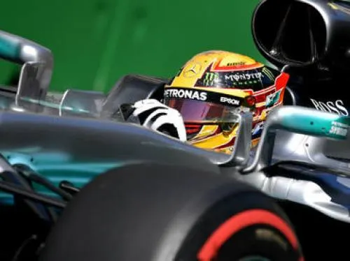 Hamilton consigue su ‘pole’ 66 en el circuito de Bakú