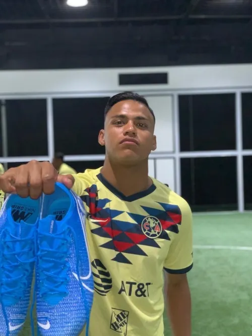 Conoce a Arturo Román Martínez, el joven poblano que debutó con el Club América