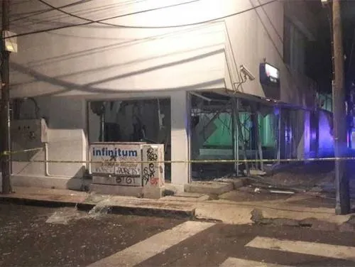 Por tercera vez… estalla artefacto explosivo en sucursal bancaria