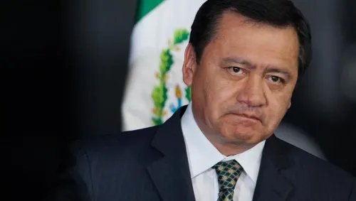 Osorio Chong se desmarca de Emilio Lozoya; no todas las decisiones las tomaba Peña