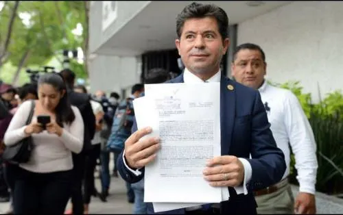 El PAN denuncia a López Obrador y a Meade