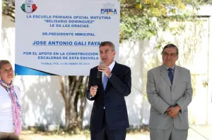 Escuelas dignas para la niñez poblana: Tony Gali