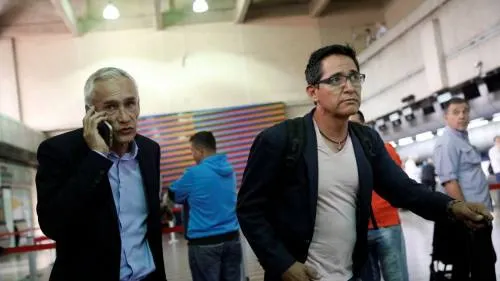 Venezuela deporta a grupo de periodistas de Univision encabezado por Jorge Ramos