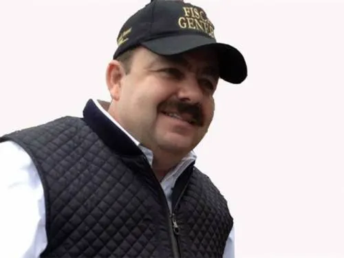 Exfiscal de Nayarit ligado al narco “negocia” evitar juicio en EU