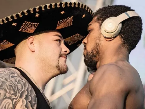 Andy Ruiz expone sus títulos completos