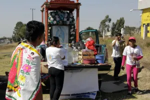 Peregrinos cruzan por Puebla para festejo del 12 de diciembre